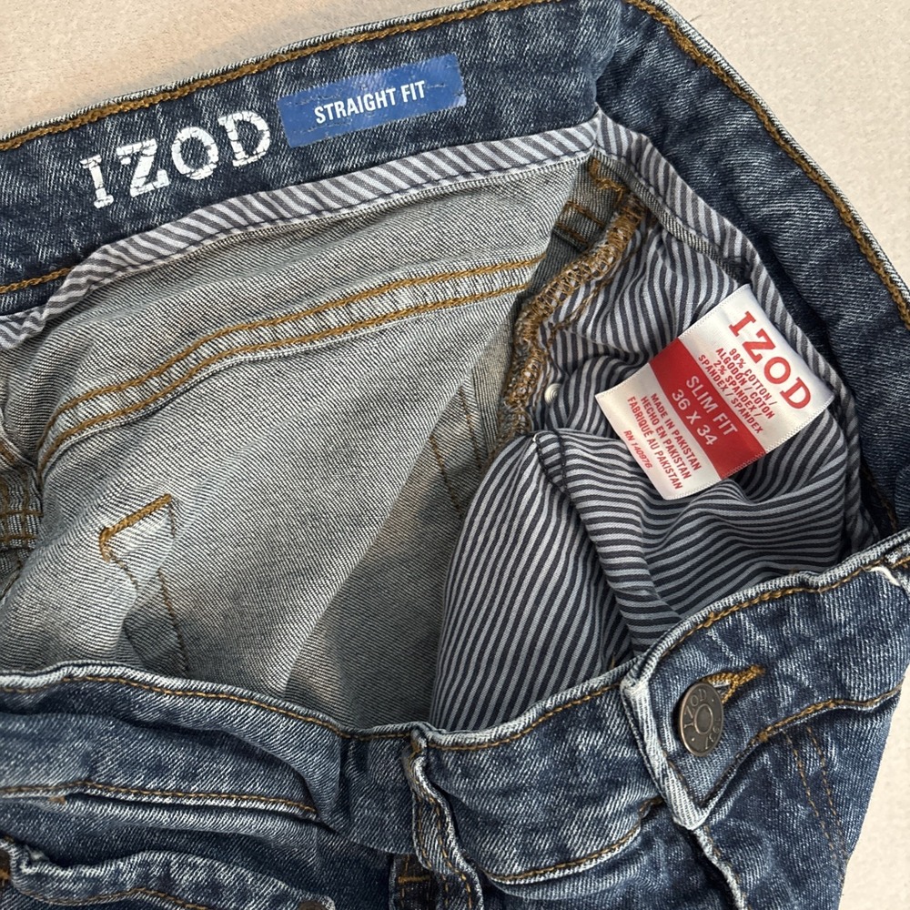 Izod 36x34 Straight Fit STRETCH Slim Jeans Blue Denim Cotton Blend EUC Fast Ship - Picture 4 of 7